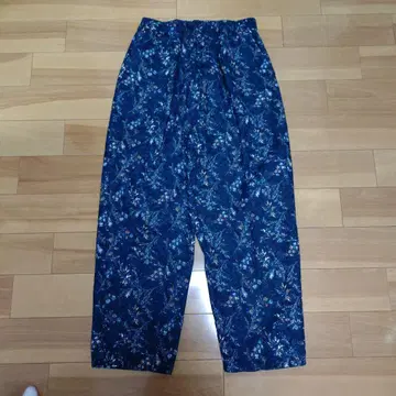 Samansa Mos2 꽃무늬 테이퍼드 팬츠/그린