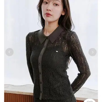 SNIDEL 컷 레이스 폴로 블라우스 DGRY