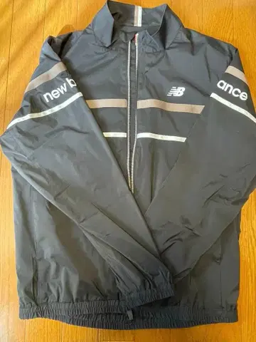 new balance WINDdefy 나일론 자켓 사이즈 4 블랙
