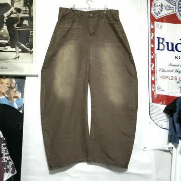 바나나 실루엣 슈퍼 와이드 배기 데님