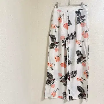 플라워 프린트 와이드 팬츠 빅 꽃무늬 스트레이트 스타일리시 여름 화이트