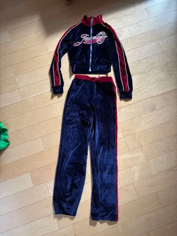 Tsuki 벨로아 셋업