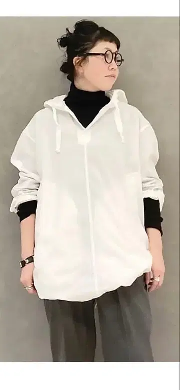 [ TICCA/티카 ] OVERSIZED HOODY PULL