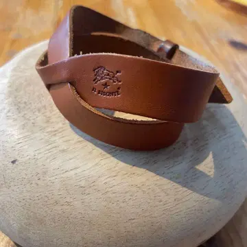 ILBISONTE USED 팔찌