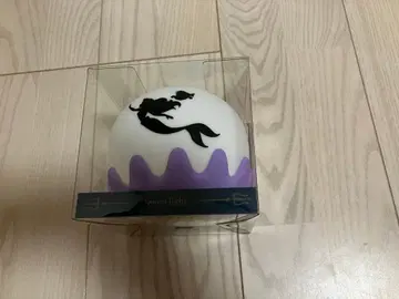 아리엘 타워 라이트 인어의 실루엣