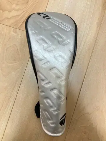 TaylorMade QI35 페어웨이 우드용 골프헤드커버