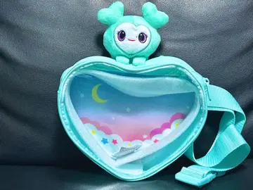 [ GiGO 한정판 ] TWICE 삐걱큥 바디백 MIVELY 미나