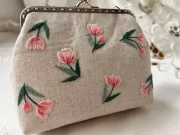 튤립 자수(PK) 가마구치 파우치 | 베트남제 핸드메이드 자수
