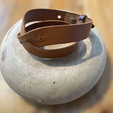 ILBISONTE USED 팔찌