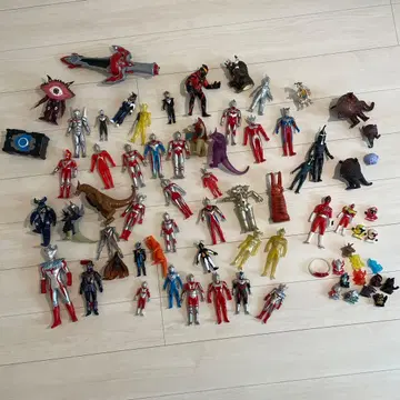 울트라맨 소프트 비닐 손가락 인형 외 일괄 처분