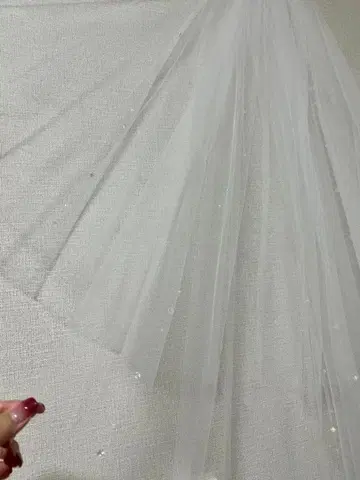 화이트 튤 웨딩 베일