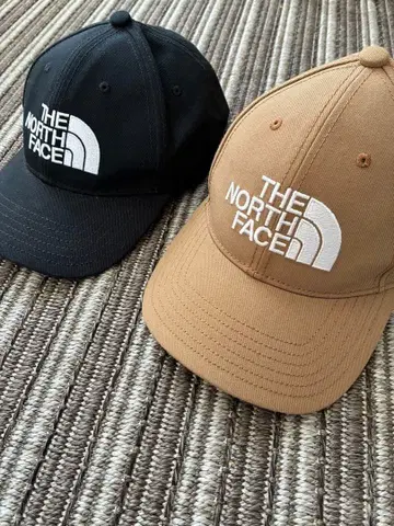 THE NORTH FACE 캡 2세트