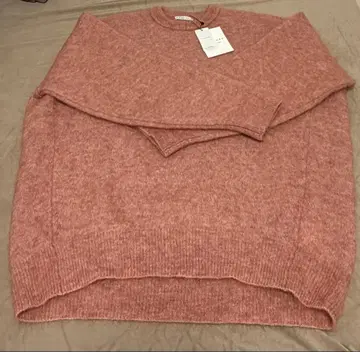 맥피 핑크 크루넥 스웨터