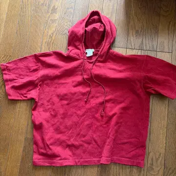 Giorgio Armani 빨간색 후드 부착 반팔 후드티