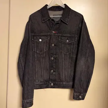 민규 착용 Calvin Klein 90s 데님 자켓