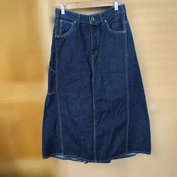 젬블 라이트 온스 워크 셀비치 데님 A라인 맥시 가우초 스커트!