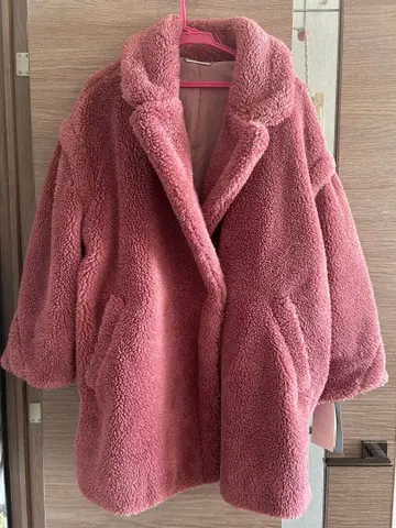 Mila Owen 핑크 보아 코트