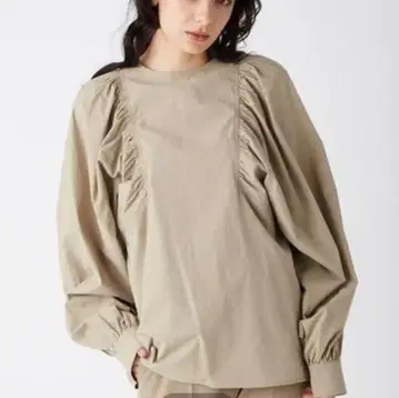 미라 오웬 퍼프 슬리브 긴팔 블라우스