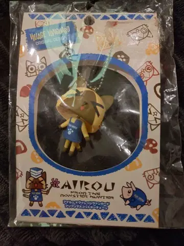 아이루 x 빌리지 뱅가드 후리후리 마스코트 키체인