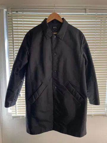 APC 스텐카라 코트 블랙