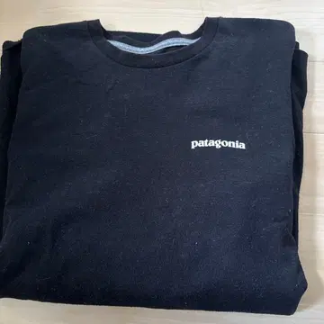 patagonia 블랙 긴팔 티셔츠