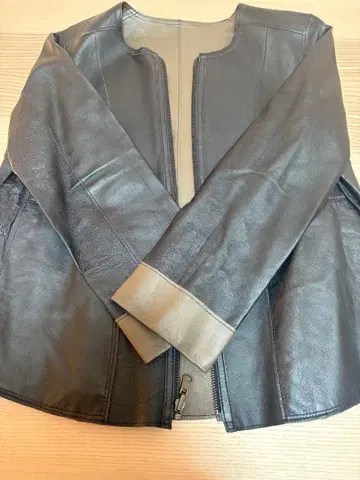 모토마치 제라르 램 가죽 리버서블 자켓 블랙과 그레이 콤비 9