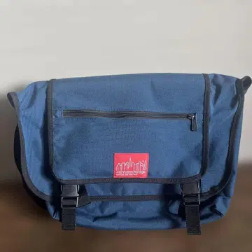 네이비 메신저 백 플랩식