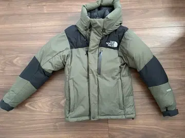 THE NORTH FACE (더 노스 페이스) 의 발트로 라이트 자켓