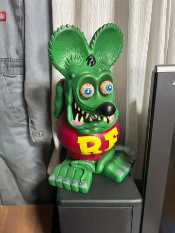 약 30cm. 랫트 핑크 대형 피규어