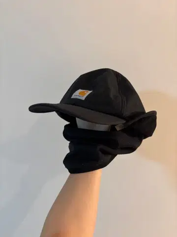 Carhartt 블랙 귀마개+목받이 포함 캡