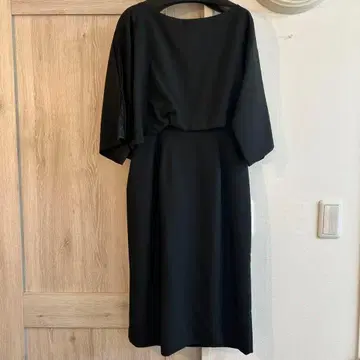 포멀 블랙 드레스 결혼식 파티