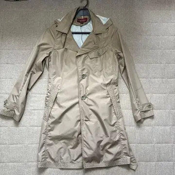 베이지 후드 부착 트렌치 레인코트