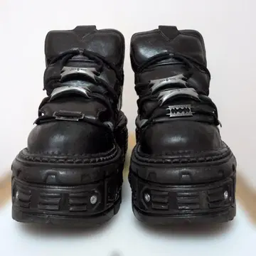 NEW ROCK 블랙 부츠 통굽 M-TANK106-C2