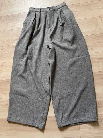 NIKO AND - 해린폰 2턱 페인터 팬츠 그레이 L 사이즈