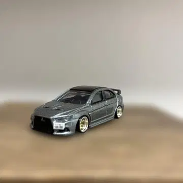 토미카 프리미엄 미쓰비시 랜서 에볼루션 10 커스텀