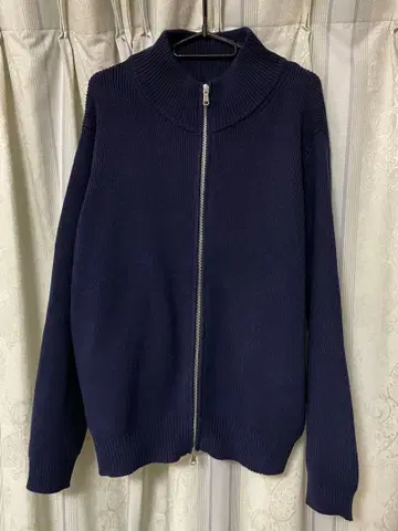 Lui's 25AW 드라이버즈 니트