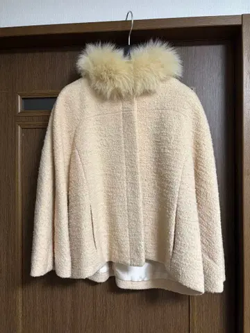 CHRISTIAN AUJARD 베이지 퍼 부착 자켓