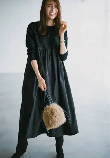 [ALEGRE] 도킹 개더 원피스 미사용