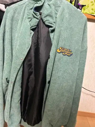 어드벤처 코듀로이 자켓 그린 컬러 오버 사이즈