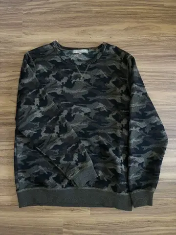 swag sk8 카모플라쥬 맨투맨