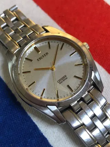 CITIZEN 엑시드 에코 드라이브 남성용 시계