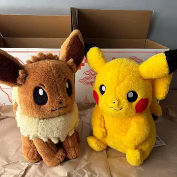 포켓몬 센터 정품 클래식 보아 봉제 인형 피카츄 이브이 세트 판매