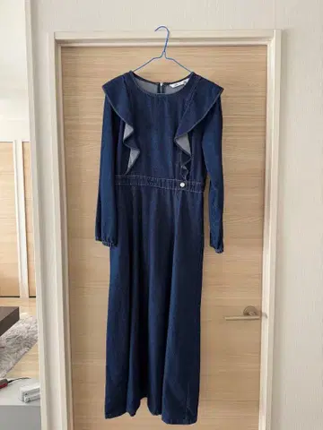 zara 프릴 디자인 다크 블루 데님 드레스
