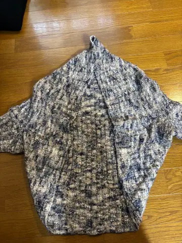 투모로우랜드 볼레로 가디건