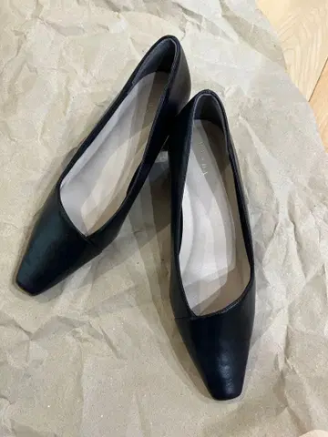 RANDA 블랙 펌프스 5cm 힐