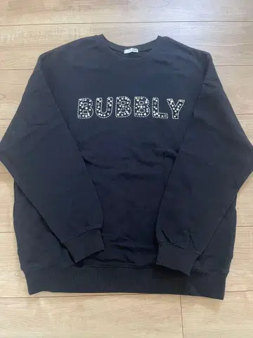 제이다 BUBBLY 블랙 맨투맨