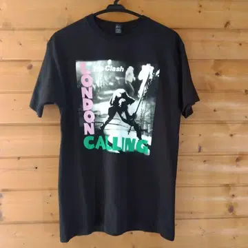 The Clash 런던 콜링 T셔츠 M