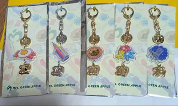 미세스 랜덤 참 키링