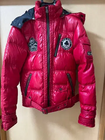 래틀트랩 에이스 카페 런던 콜라보 다운 자켓