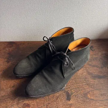 오리엔탈 블랙 스웨이드 처카 부츠